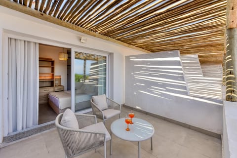 Cala Lupo Resort Hotel in Stintino