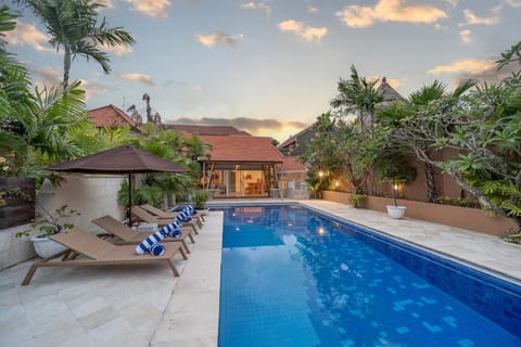 Stylish Studio Villa near Seminyak Village Hotel in Kuta