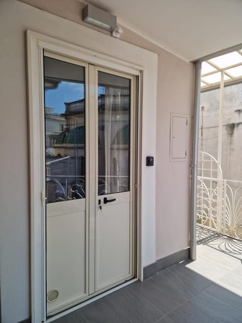 B&B Enjoy Pompeii Ruins and Church Hotel in Pompeii