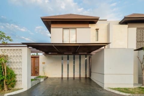 Amanara Villa by Premier Hospitality Asia Hotel in Kediri