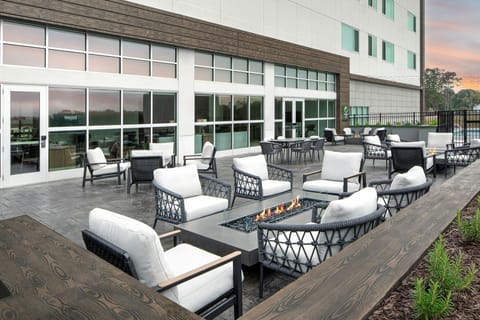 Element Opelika Auburn Hotel in Opelika