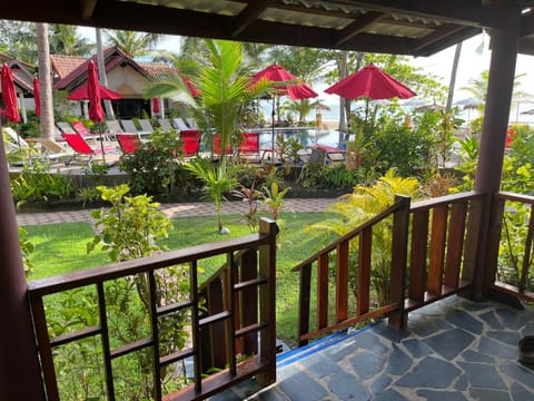 Noble House Beach Resort Resort in Sala Dan