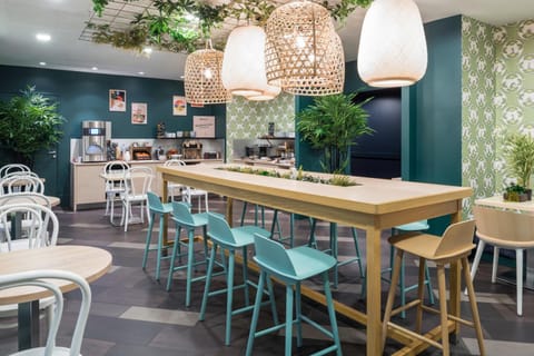 Adagio la Defense Courbevoie Hotel in Puteaux