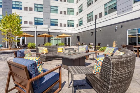 Cambria Hotel Davenport Quad Cities Hotel in Bettendorf