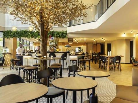 Novotel Paris Suresnes Longchamp Hotel in Puteaux