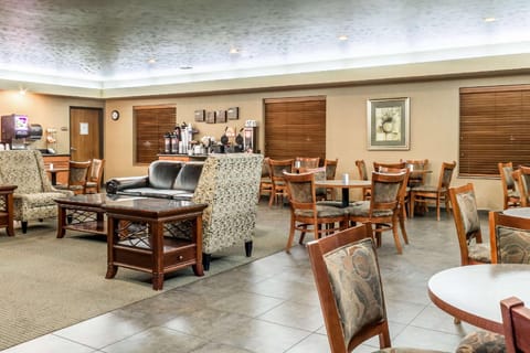 Comfort Inn & Suites Mitchell I-90 Hotel in Mitchell