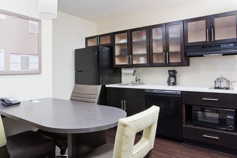 Amenity (Guest room)