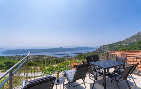 Village house Kate Dubravica by Villas Guide Resort in Dubrovnik-Neretva County