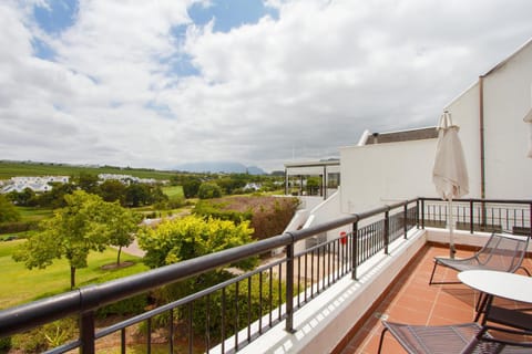 Winelands Golf Lodges 9 at De Zalze Lodge in Stellenbosch