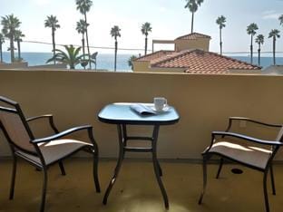 Aquamarine Villas Motel in Oceanside