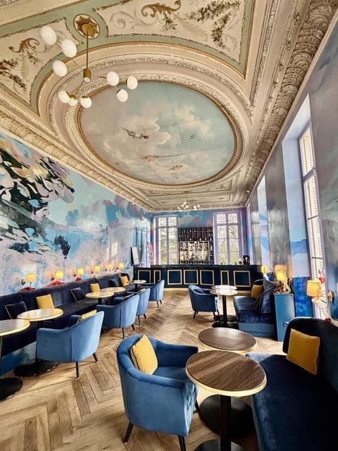 Bar/lounge