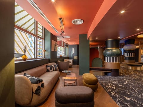 Nest Hotel Paris la Défense - MGallery Collection Hotel in Puteaux