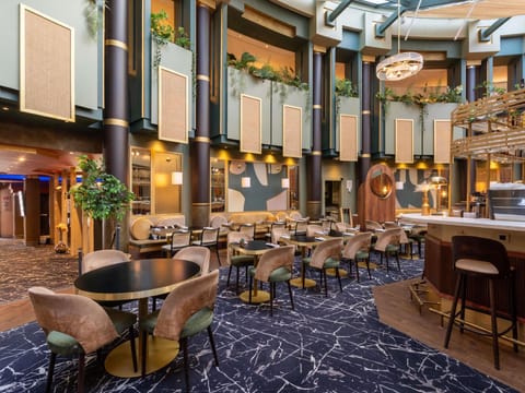 Nest Hotel Paris la Défense - MGallery Collection Hotel in Puteaux