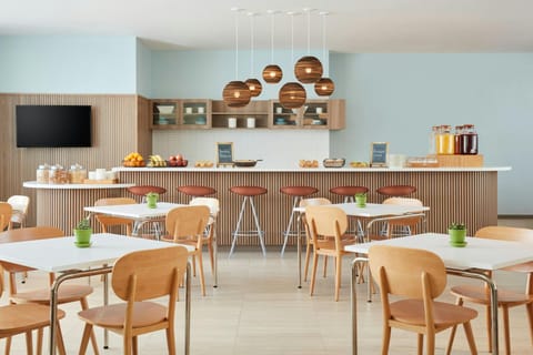 Element New Orleans Downtown Hotel in Warehouse District