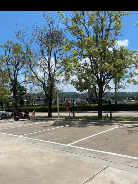 Modern studio at royal lee phuket airport Apartment hotel in Mai Khao