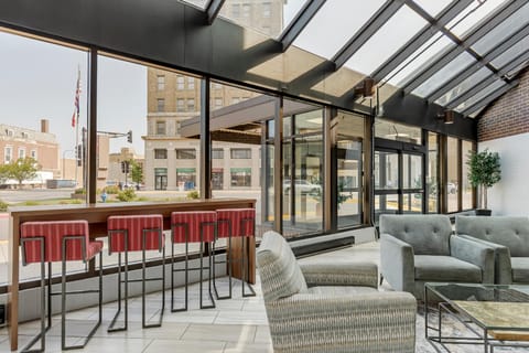 Executive Residency by Best Western Waterloo & Cedar Falls Hotel in Waterloo