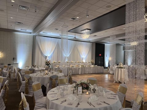 DoubleTree by Hilton Hotel Bloomington Hotel in Bloomington