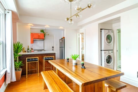 PRIME Location - CLEAN - Parking Free - Top Rated Resort in Short North