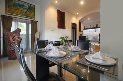 Dhanya Villa Lovina by Parigata Resort in Buleleng