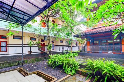 Townhouse Oak @lebak Bene Near Kuta Beach Resort in Kuta