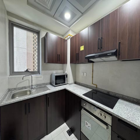 Luxury 1-bedroom fully furnished Lifeline apartmen Apartment hotel in Abu Dhabi