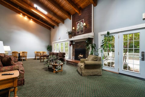 Mountain Meadows Hotel in Pigeon Forge