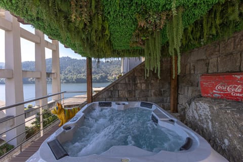 Hot tub