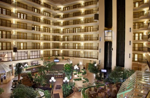 Embassy Suites by Hilton Indianapolis North Hotel in Pike Township