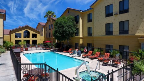 Hampton Inn & Suites Tucson-Mall Hotel in Casas Adobes