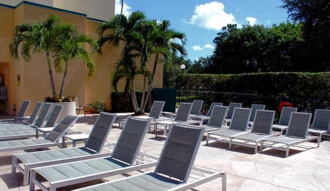 Hilton Boca Raton Suites Hotel in Boca Raton