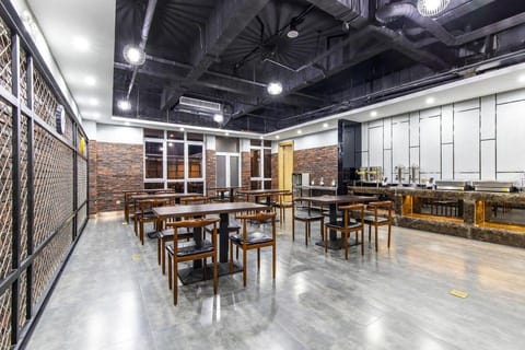 James Joyce Coffetel Tianjin New National Exhibition Haijiaoyuan AEON Hotel in Tianjin