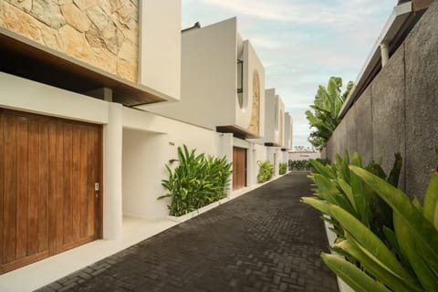 The Vinava Villa Canggu by Ini Vie Hospitality Resort in North Kuta