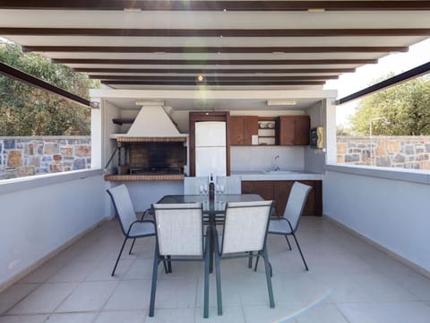 Villa in Koxare with Private Pool  Garden Resort in Crete