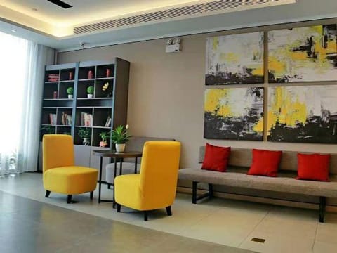 Ease Hotel - Beijing Fangshan Liangxiang University Town West Subway Station Hotel in Beijing