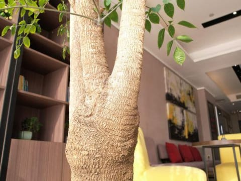 Ease Hotel - Beijing Fangshan Liangxiang University Town West Subway Station Hotel in Beijing