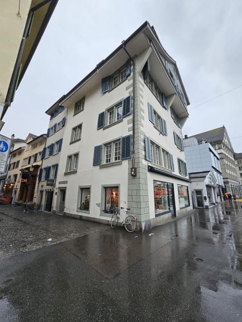 HITrental Limmatquai Apartment Hotel in Zurich City