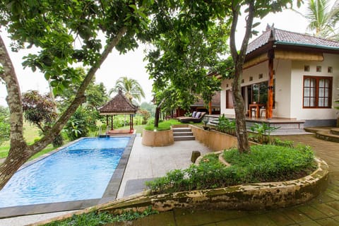 Pondok Hari Baik Hotel in West Selemadeg