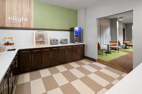 Spark by Hilton Decatur Hotel in Decatur