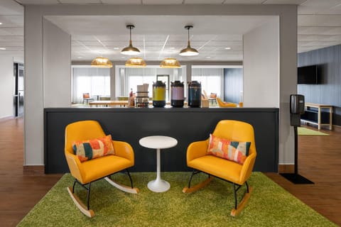 Spark by Hilton Decatur Hotel in Decatur