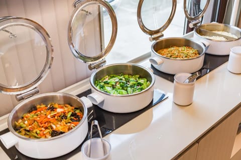 Hanting Hotel Yanqing Wanda Plaza, Beijing Hotel in Beijing