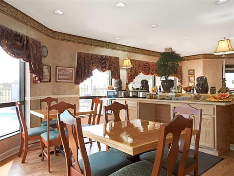 Hallmarc Inn & Suites of West Memphis Hotel in Marion