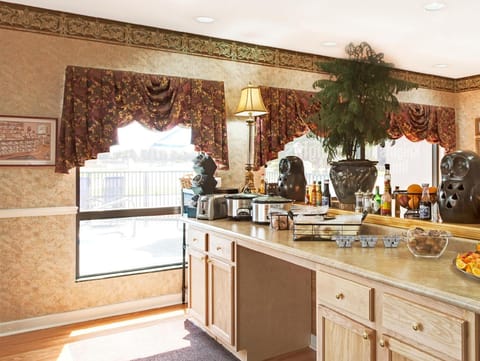 Hallmarc Inn & Suites of West Memphis Hotel in Marion