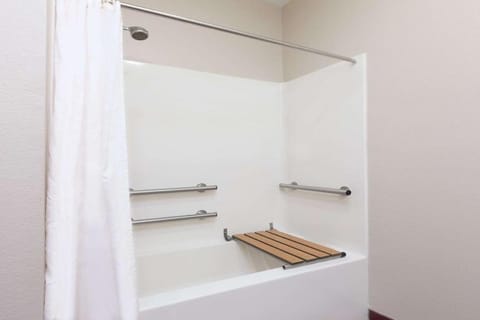 Hotel Piney Woods Hotel in Huntsville