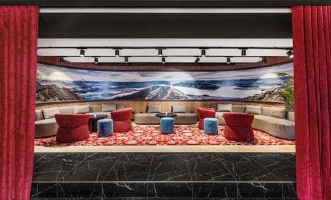 Radisson RED Auckland Hotel in Auckland