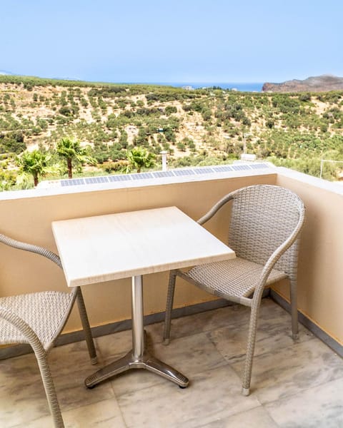 Orestis hotel  Hotel in Crete