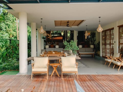 Leafy Riverbank Hostel in Kediri