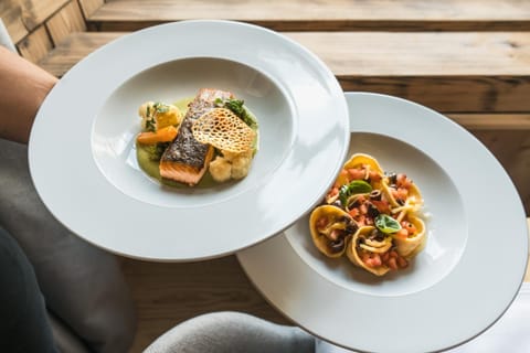 Lodge Brocco & Posta Hotel in Canton of Grisons