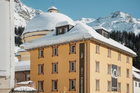Lodge Brocco & Posta Hotel in Canton of Grisons