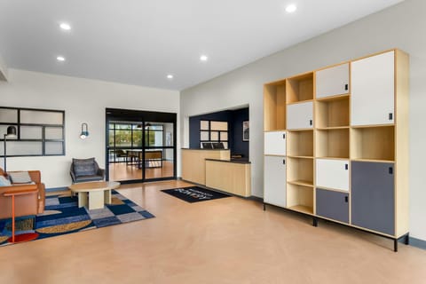 StudioRes by Marriott Jacksonville Orange Park Hotel in Jacksonville