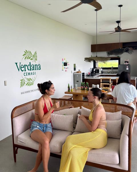 Cemagi Beach Hostel by Verdana – Pool & Events Hostel in Kediri